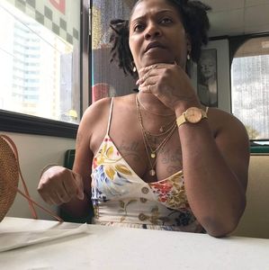 Meet your Posher, Jamekia